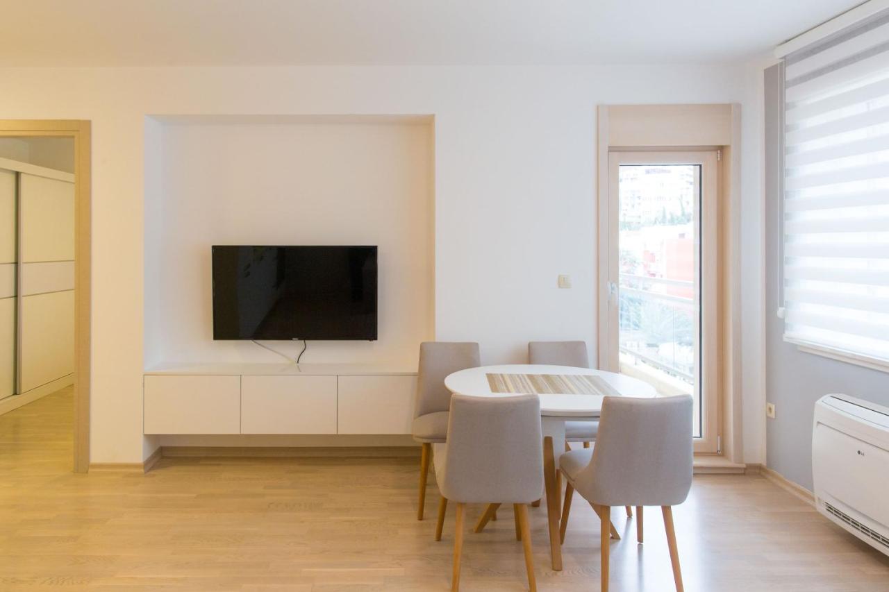 Central Budva Apartment Ngoại thất bức ảnh